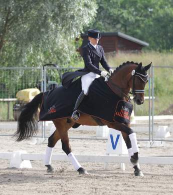 Image: 2015-08/1438954950_emilie-nyrer-d-miata2.jpg